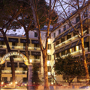 Hotel Donna Laura Palace