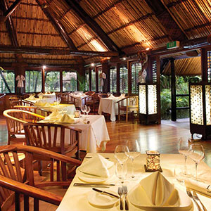 Outrigger Fiji Beach Resort