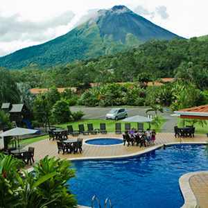 Volcano Lodge & Gardens